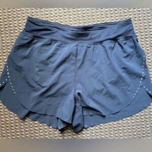 Lululemon find your pace short